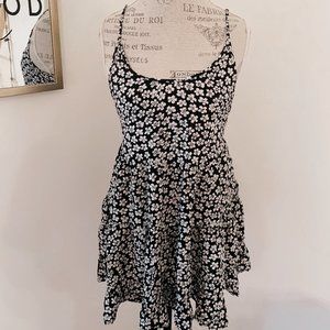 VINTAGE RARE BRANDY MELVILLE FLORAL BABYDOLL DRESS